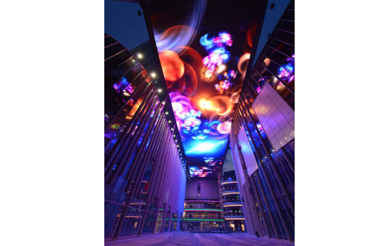 1630656621244595.jpg 南昌恒茂夢時代廣場天幕.jpg